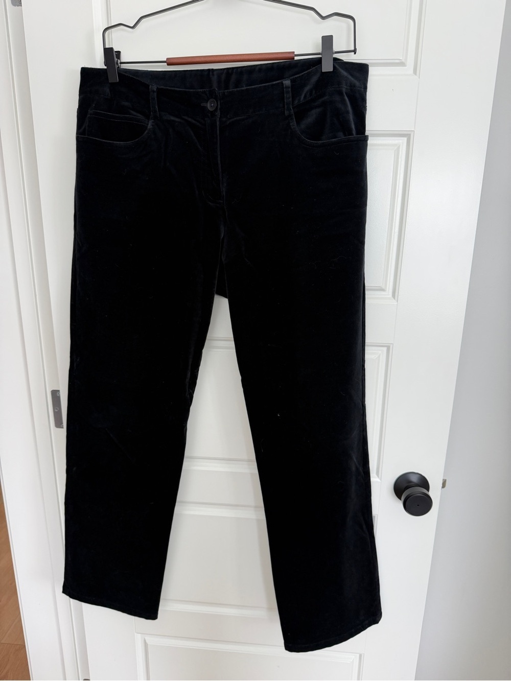 Eileen Fisher Black Velvet Pants ** crotch has Stiches